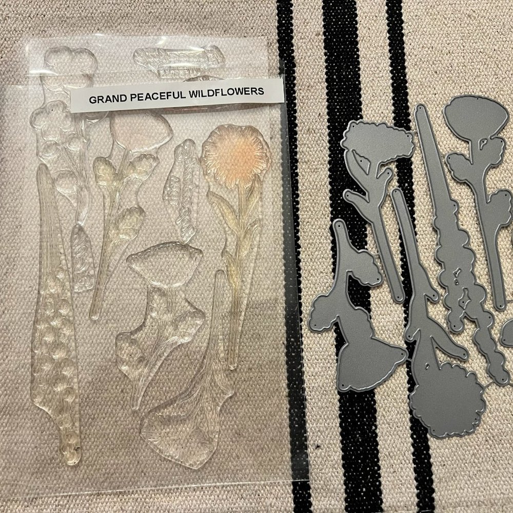 Grand Peaceful Wildflowers Clear Acrylic Stamp Set